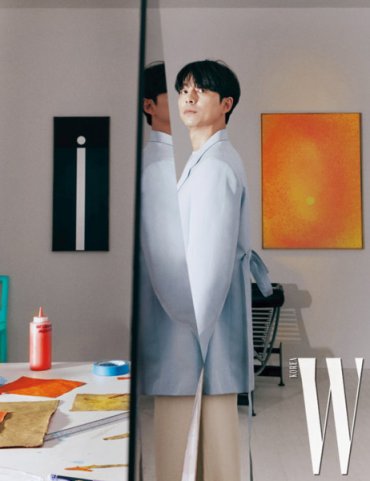 Гон Ю для W Korea