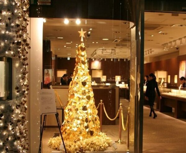 Золотое Рождество Ginza Tanaka