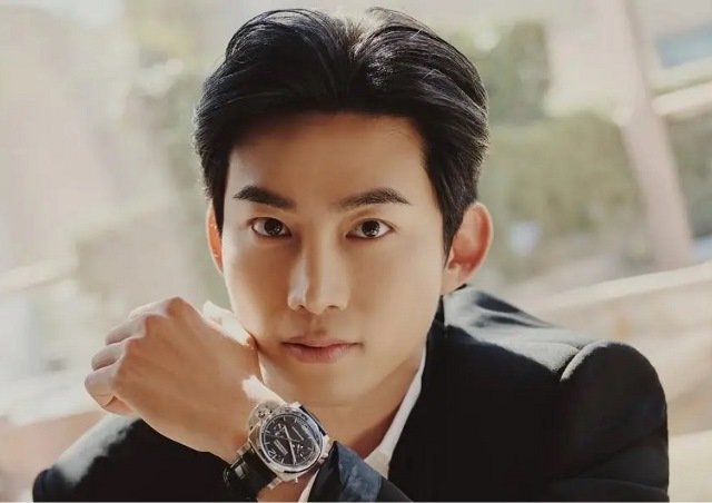 Ок Тэк Ён готов завязать свадебный узел…